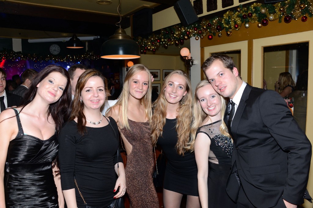 ../Images/Kerstfeest VdG 2014 257.jpg